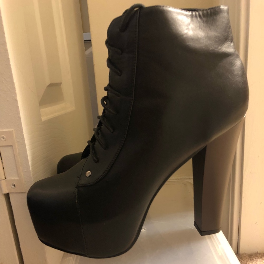Platform booties